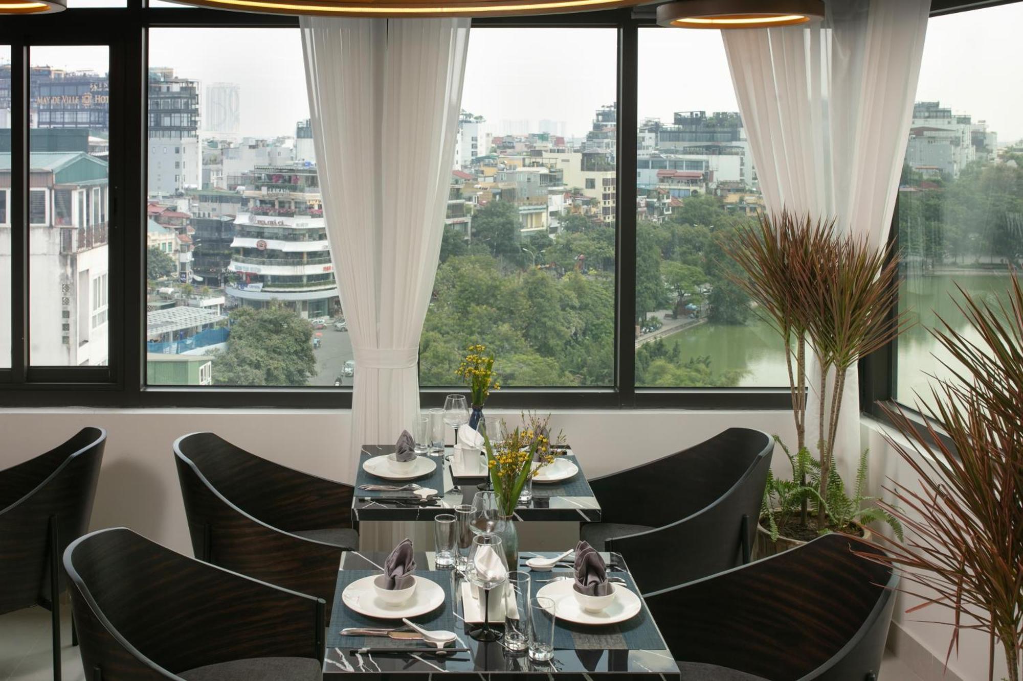 Le Premier Hotel & Rooftop Bar Hanoi Zewnętrze zdjęcie