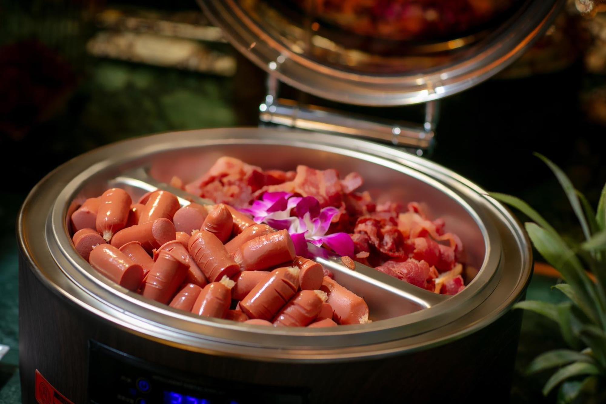 Le Premier Hotel & Rooftop Bar Hanoi Zewnętrze zdjęcie