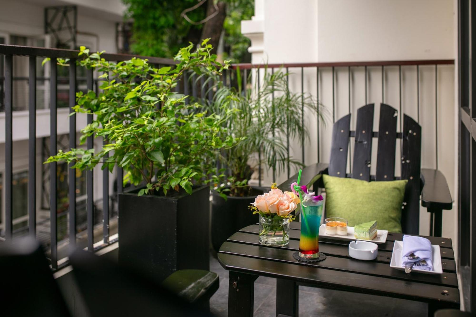 Le Premier Hotel & Rooftop Bar Hanoi Zewnętrze zdjęcie