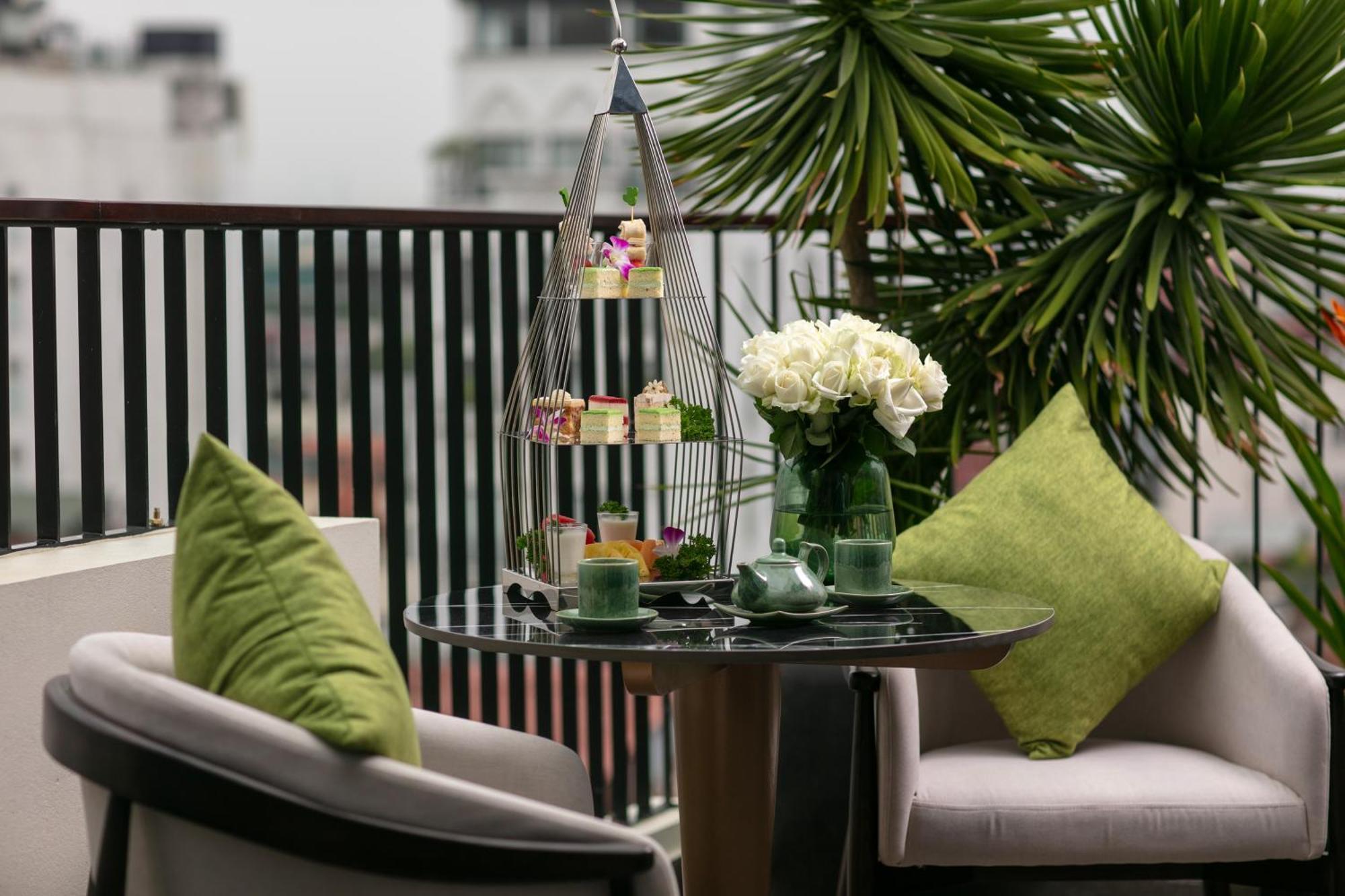 Le Premier Hotel & Rooftop Bar Hanoi Zewnętrze zdjęcie
