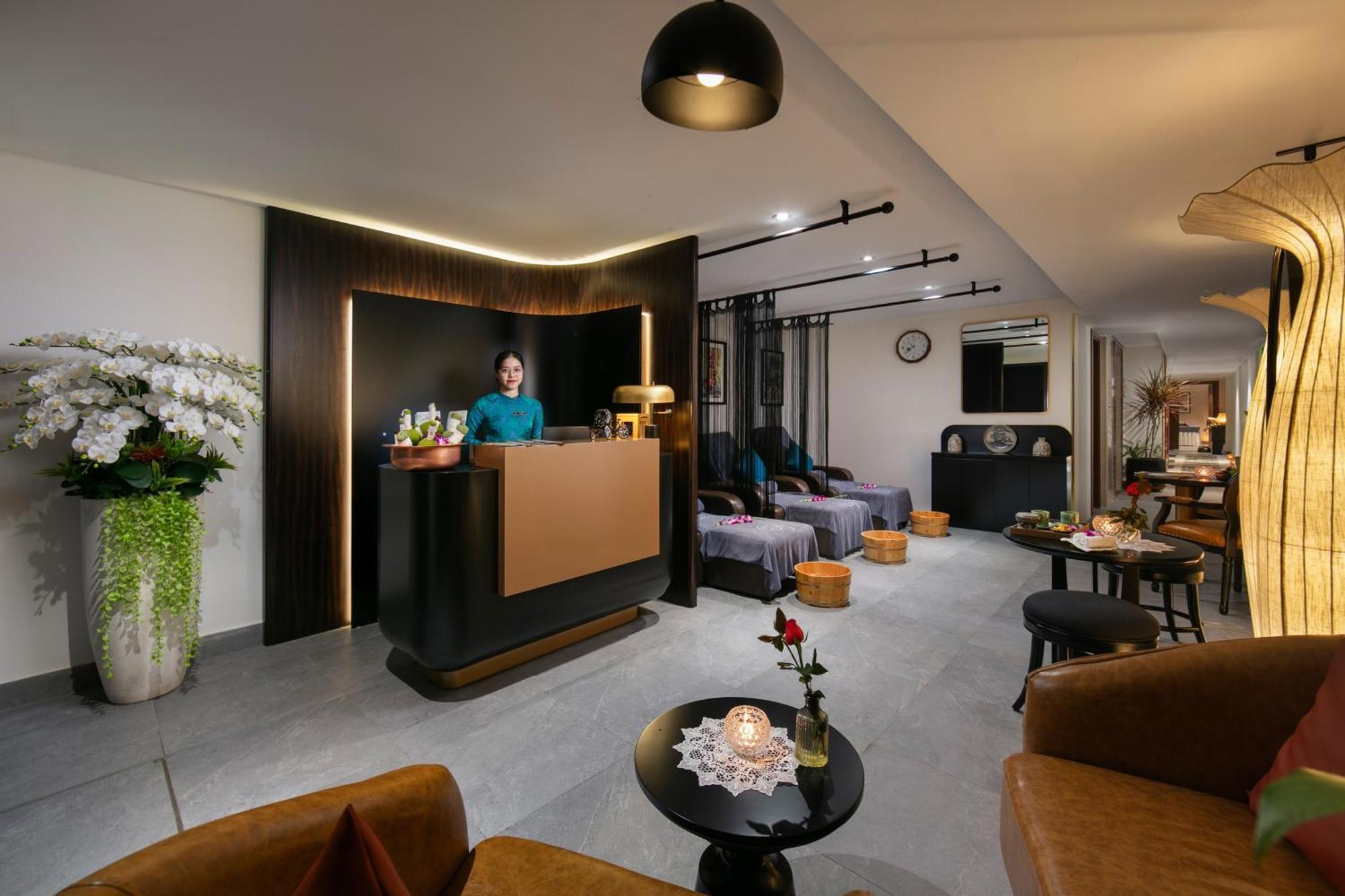 Le Premier Hotel & Rooftop Bar Hanoi Zewnętrze zdjęcie