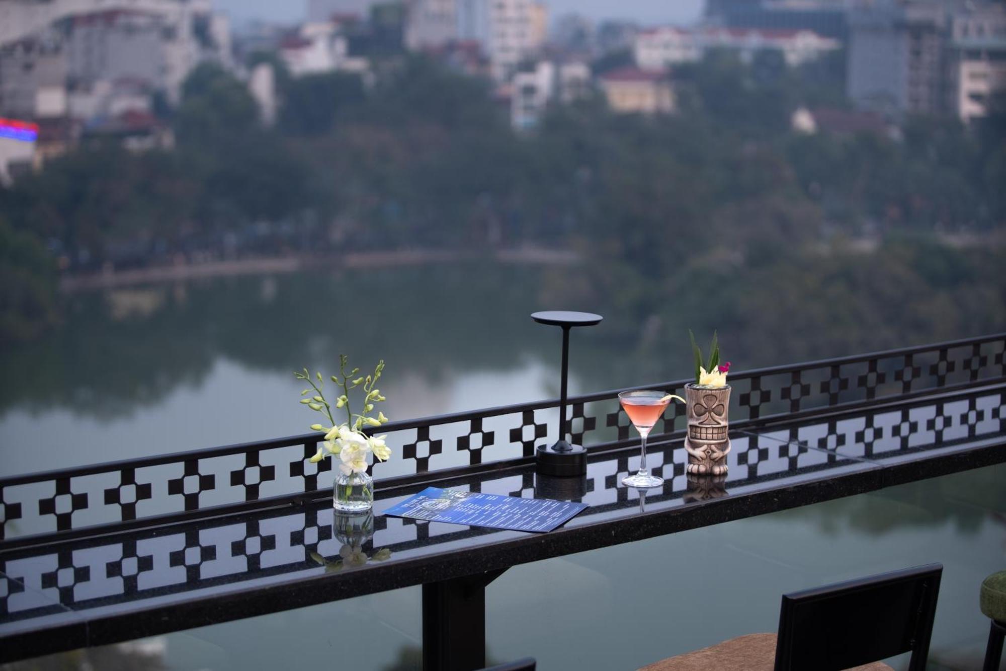 Le Premier Hotel & Rooftop Bar Hanoi Zewnętrze zdjęcie